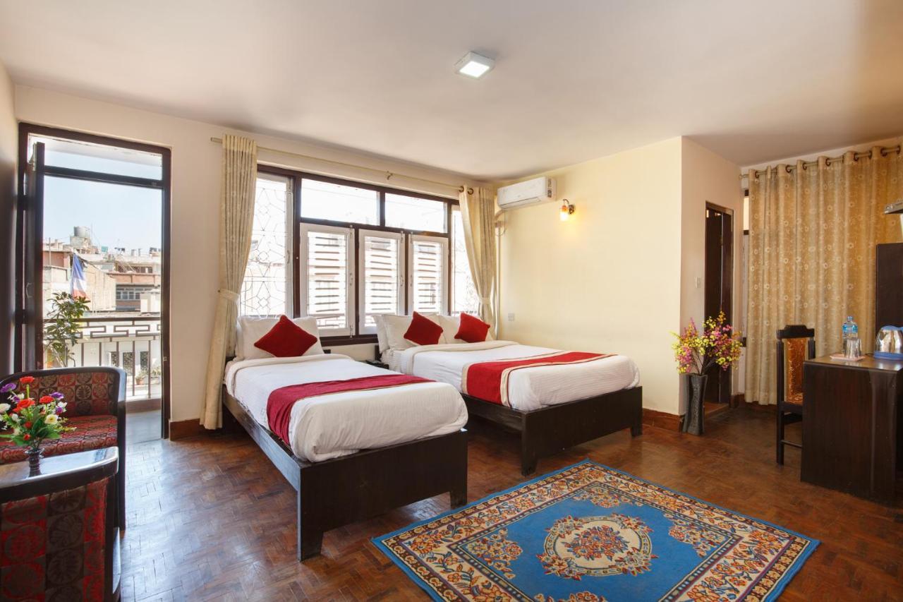 Kathmandu Nomad Hotel Екстериор снимка